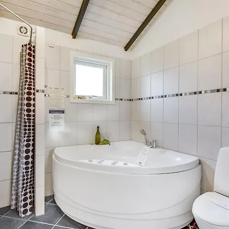 度假居 Maj - 150m From The Sea By Interhome Hejls