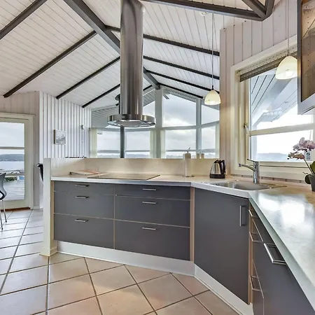 Maj - 150m From The Sea By Interhome Feriehus Hejls