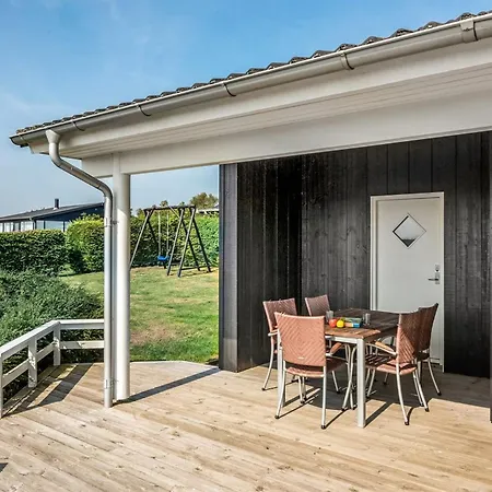 Maj - 150m From The Sea By Interhome Hejls